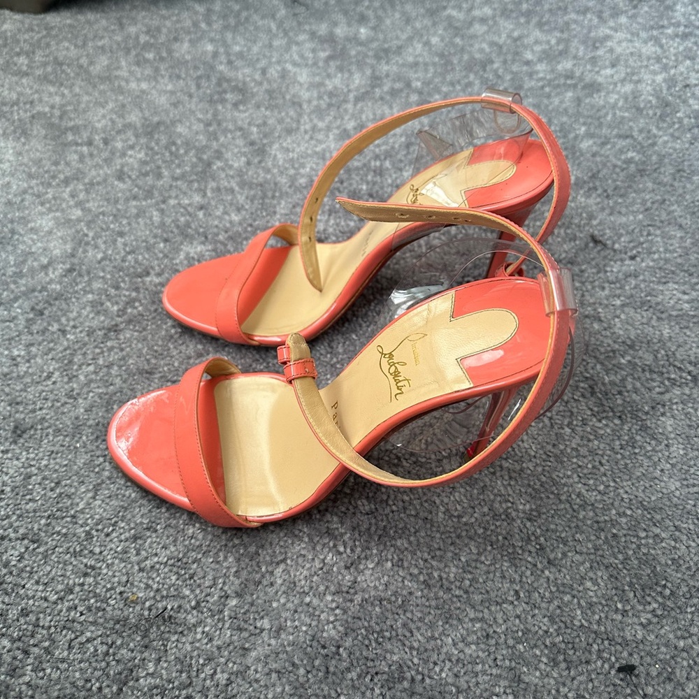 Heels need cobbler repair, very easy fix